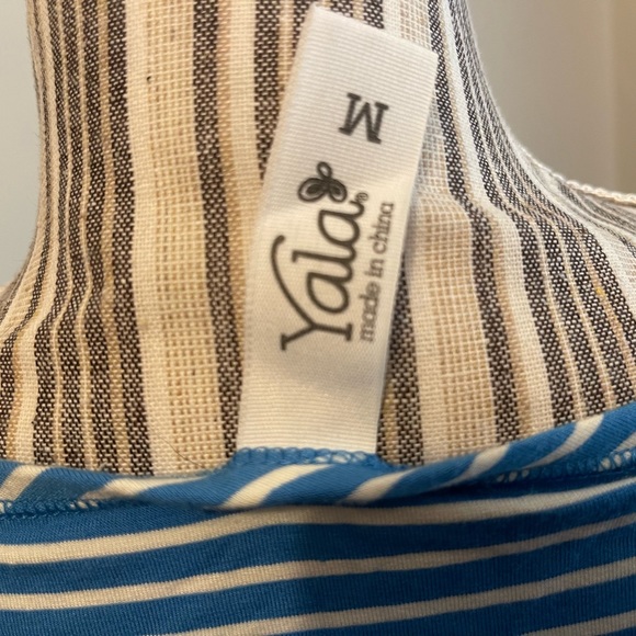 Yala brand bamboo material dress, simple, flattering, anywhere dress. - Picture 4 of 5